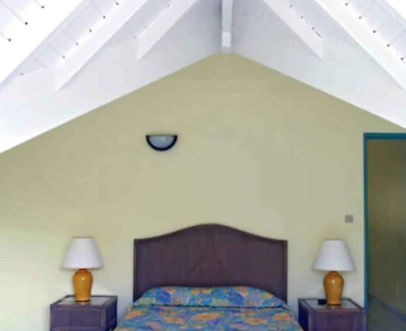 Residence Le Vallon Guadeloupe Parc Piscine Appartements & Studios & Services Hoteliers A La Carte Saint-Francois  Guadeloupe