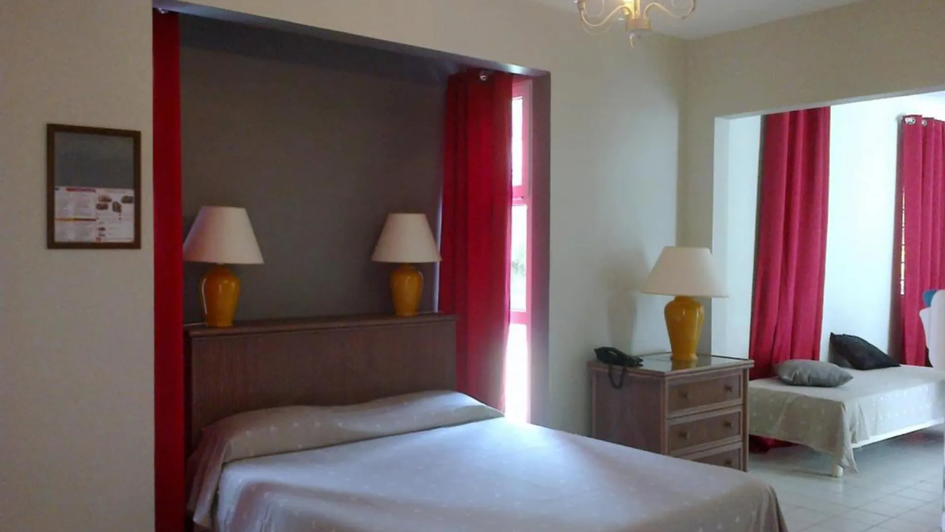 Residence Le Vallon Guadeloupe Parc Piscine Appartements & Studios & Services Hoteliers A La Carte Saint-Francois  2*, Saint-Francois (Grande-Terre)