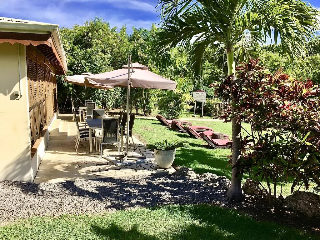 Residence Le Vallon Guadeloupe Parc Piscine Appartements & Studios & Services Hoteliers A La Carte Saint-Francois  Hotel Saint-Francois (Grande-Terre)