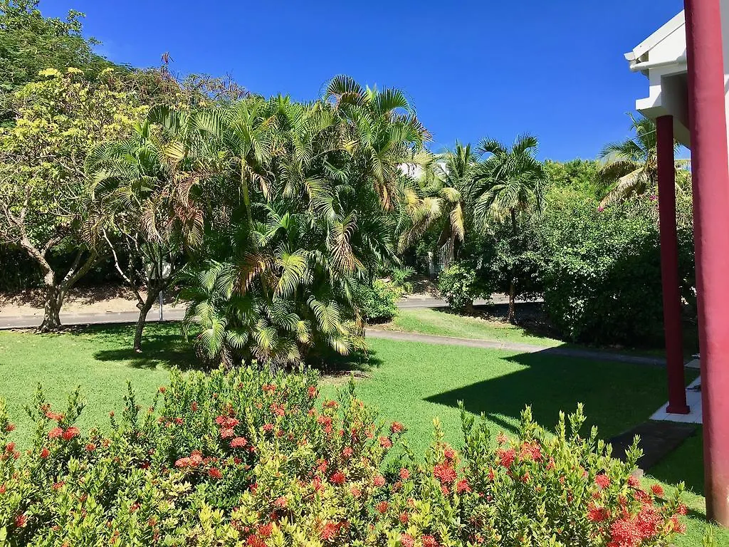Residence Le Vallon Guadeloupe Parc Piscine Appartements & Studios & Services Hoteliers A La Carte Saint-Francois  Guadeloupe